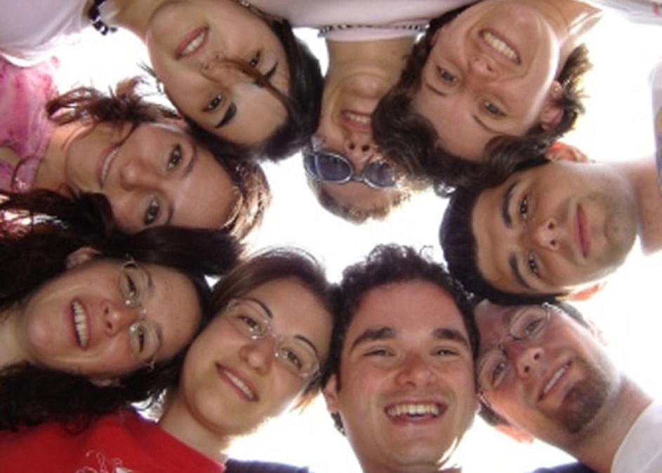 COLLABORA CON NOI